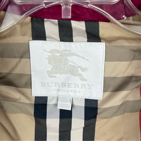 Burberry Kids' Quilted Convertibe Jacket Vest in Rich Burgundy - Picture 4 of 7
